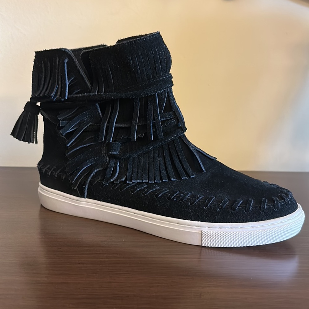 Maiden Lane Black Suede Fringe High Top Sneaker Booties 6